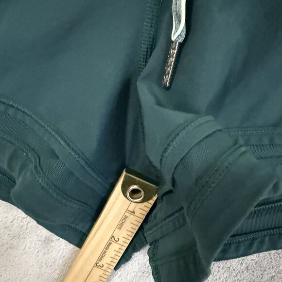 Lululemon Hotty Hot Lined Shorts Womens Size 8 Green Workout Run Gym Athletic - Picture 7 of 8